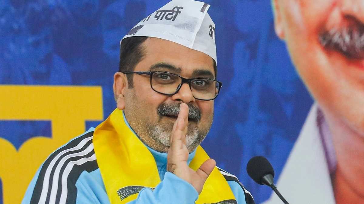 मुझे कल मिलेगा आईडी कार्ड, 15 जनवरी को करूंगा पटपड़गंज सीट से नामांकन : अवध ओझा मुझे कल मिलेगा आईडी कार्ड, 15 जनवरी को करूंगा पटपड़गंज सीट से नामांकन : अवध ओझा